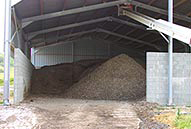 The manure, thanks to the Facco’s solutions always custom designed, is automatically distributed in the store using the whole available space. 